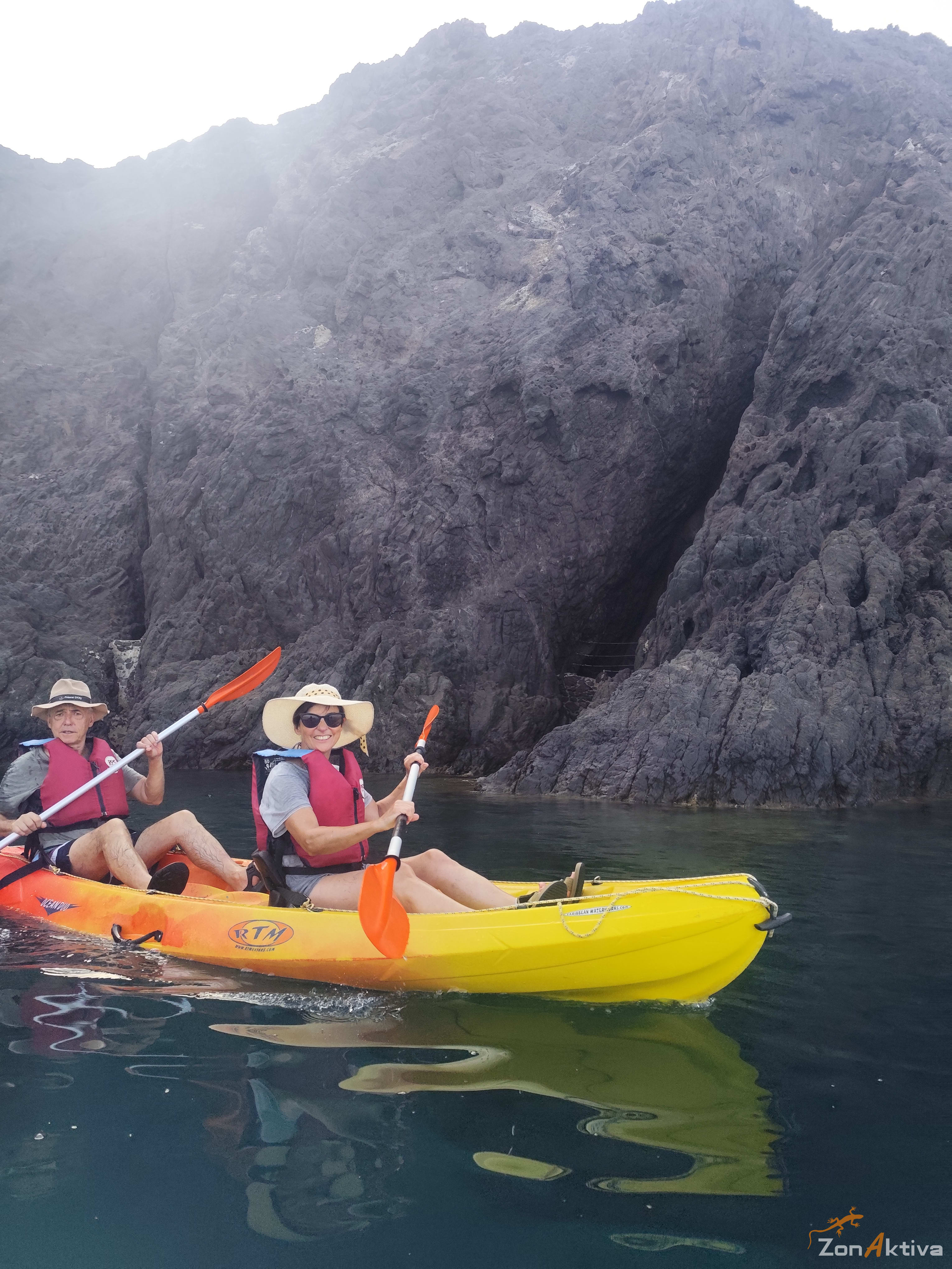 Kayaking in La Fabriquilla Arrecife de las Sirenas, Cabo de Gata – 4 September 2026 (photo 28)