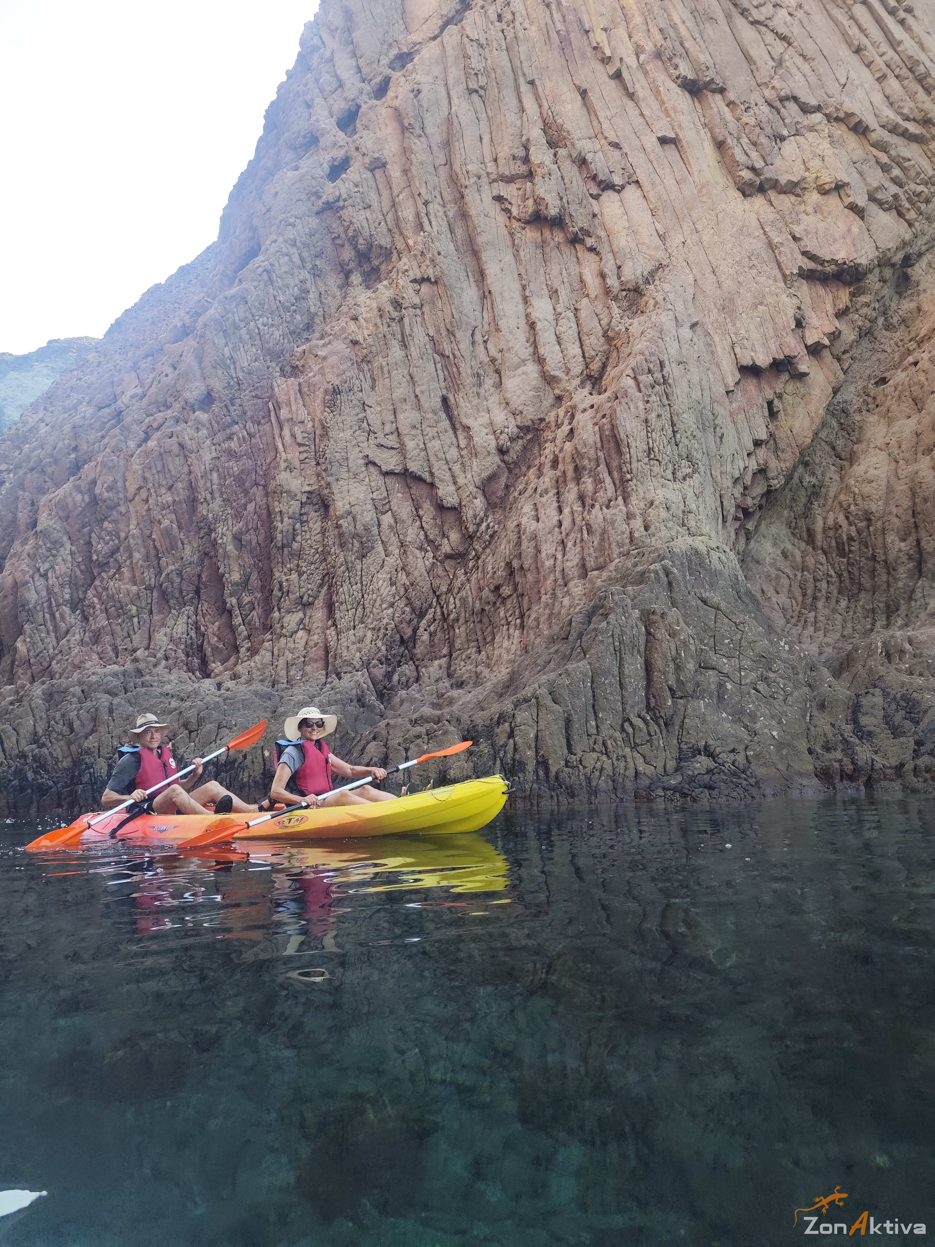 Kayaking in La Fabriquilla Arrecife de las Sirenas, Cabo de Gata – 4 September 2026 (photo 30)