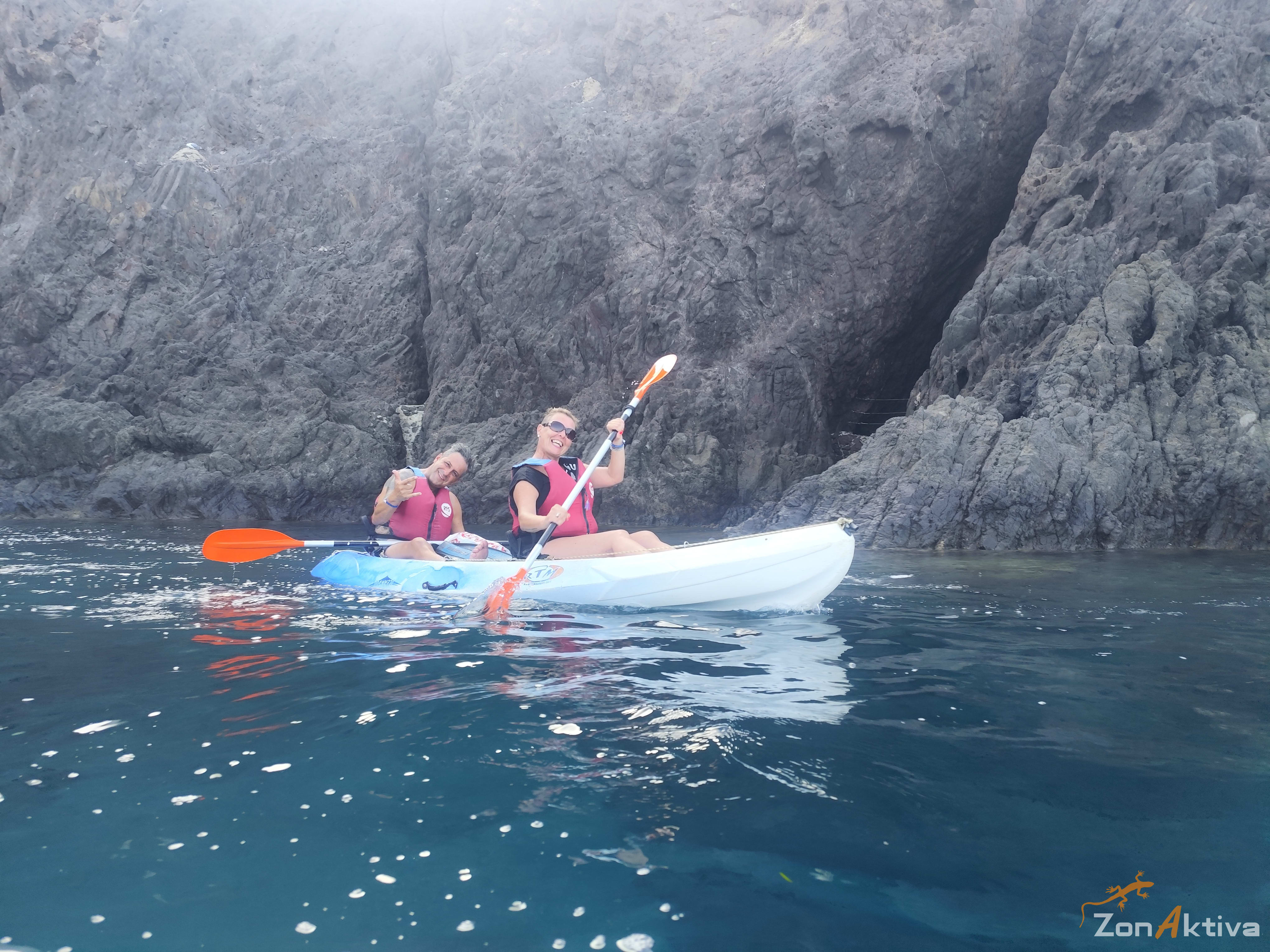 Kayaking in La Fabriquilla Arrecife de las Sirenas, Cabo de Gata – 4 September 2026 (photo 31)
