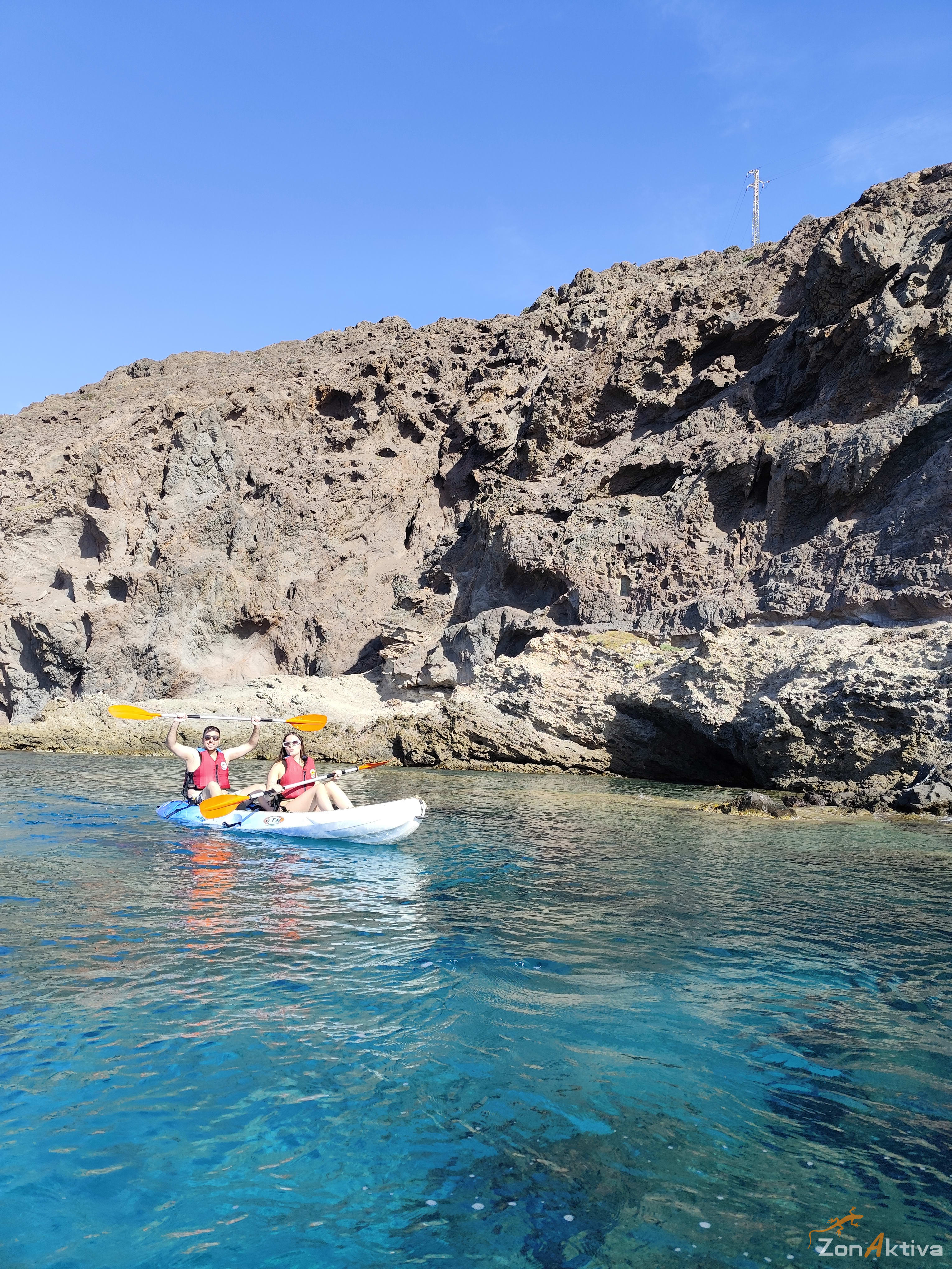 Kayaking in La Fabriquilla Arrecife de las Sirenas, Cabo de Gata – 5 September 2026 (photo 2)