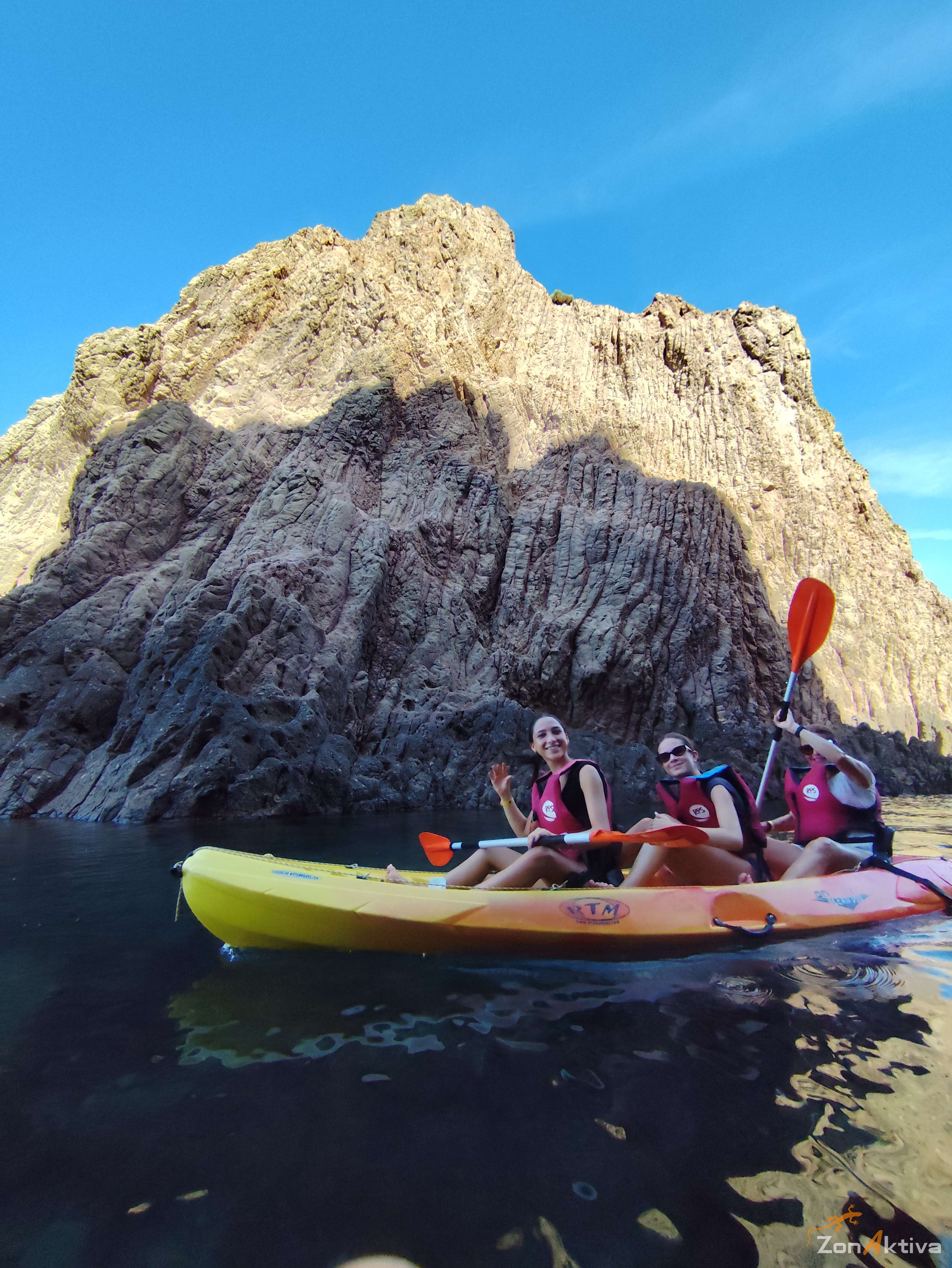 Kayaking in La Fabriquilla Arrecife de las Sirenas, Cabo de Gata – 5 September 2026 (photo 22)