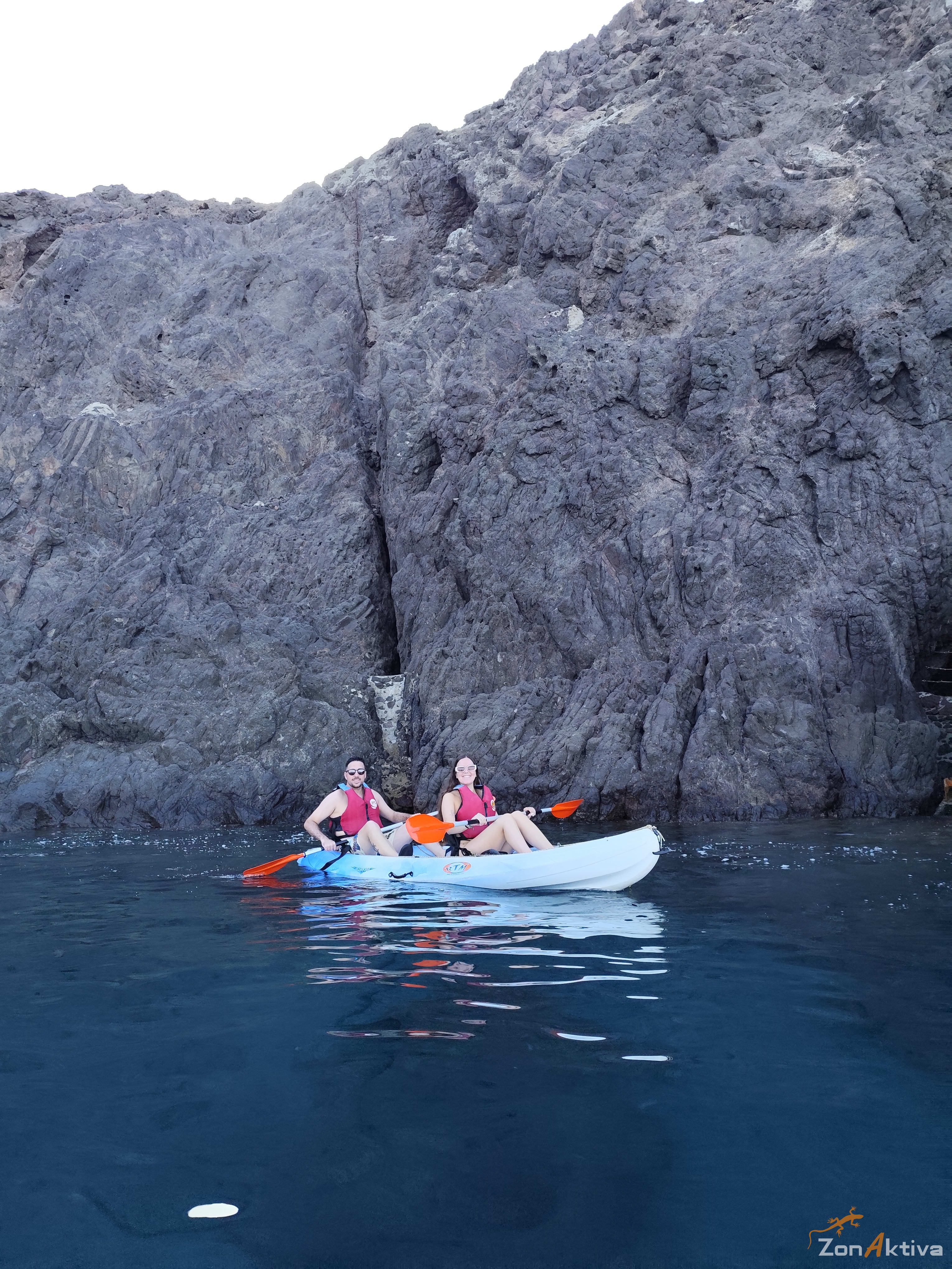 Kayaking in La Fabriquilla Arrecife de las Sirenas, Cabo de Gata – 5 September 2026 (photo 26)