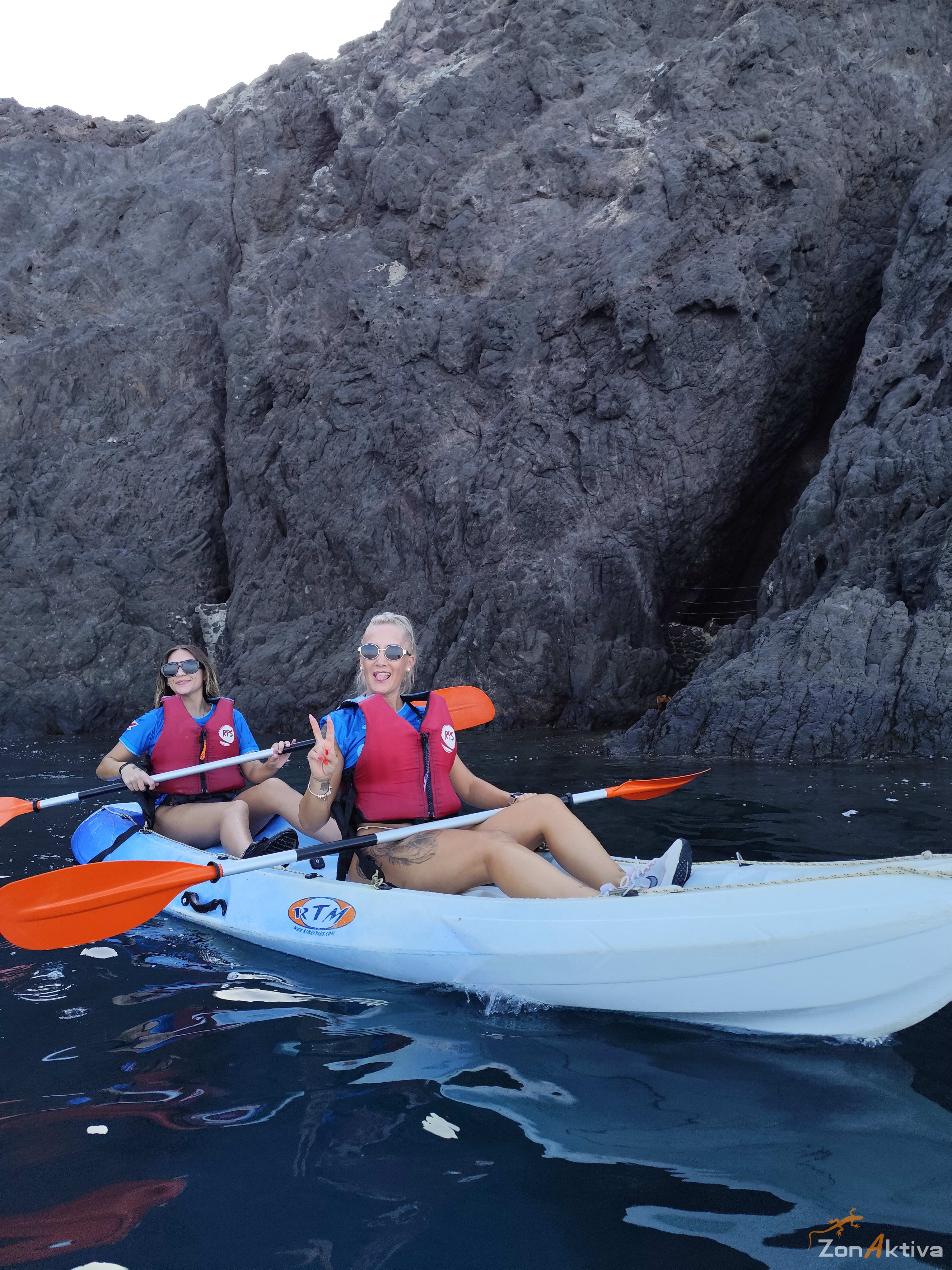 Kayaking in La Fabriquilla Arrecife de las Sirenas, Cabo de Gata – 5 September 2026 (photo 38)