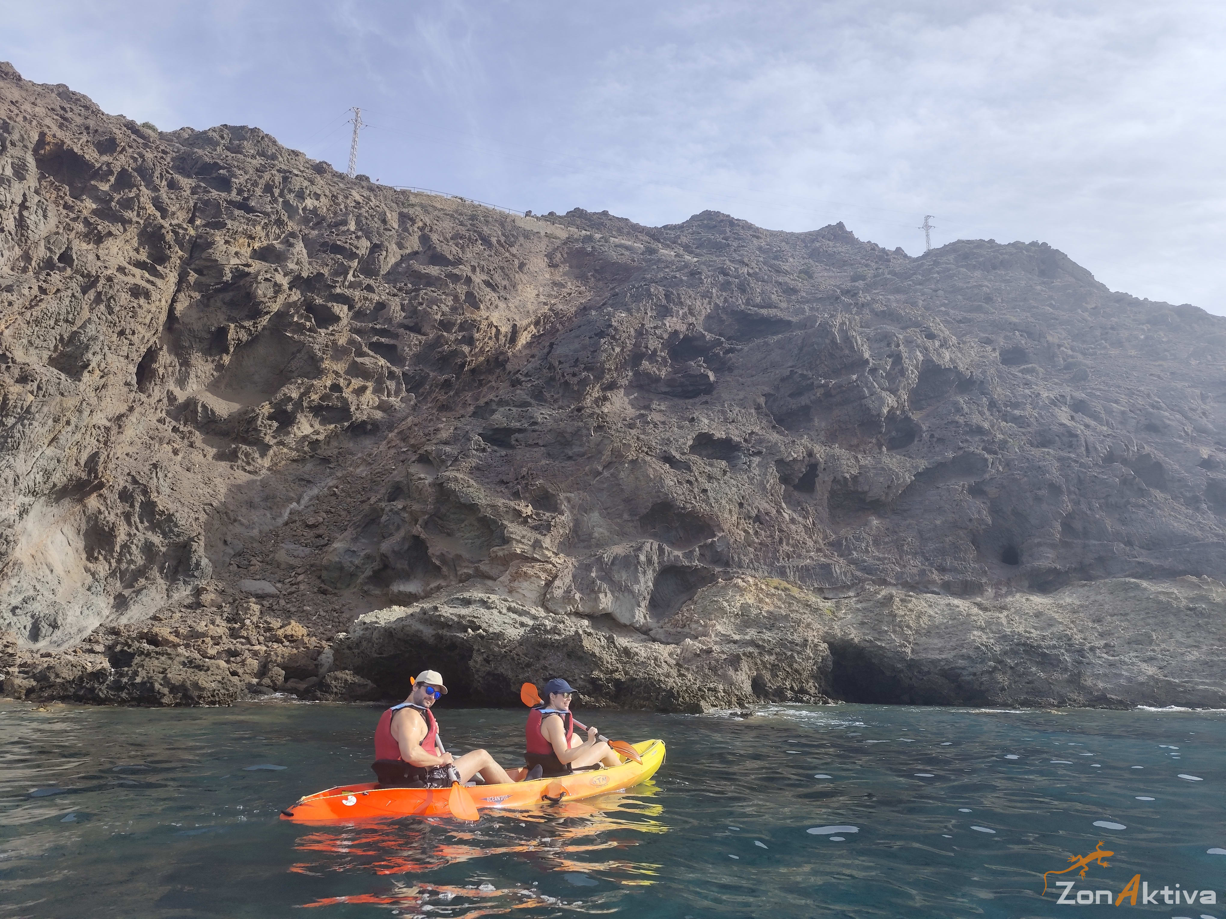Kayaking in La Fabriquilla Arrecife de las Sirenas, Cabo de Gata – 6 September 2026 (photo 2)