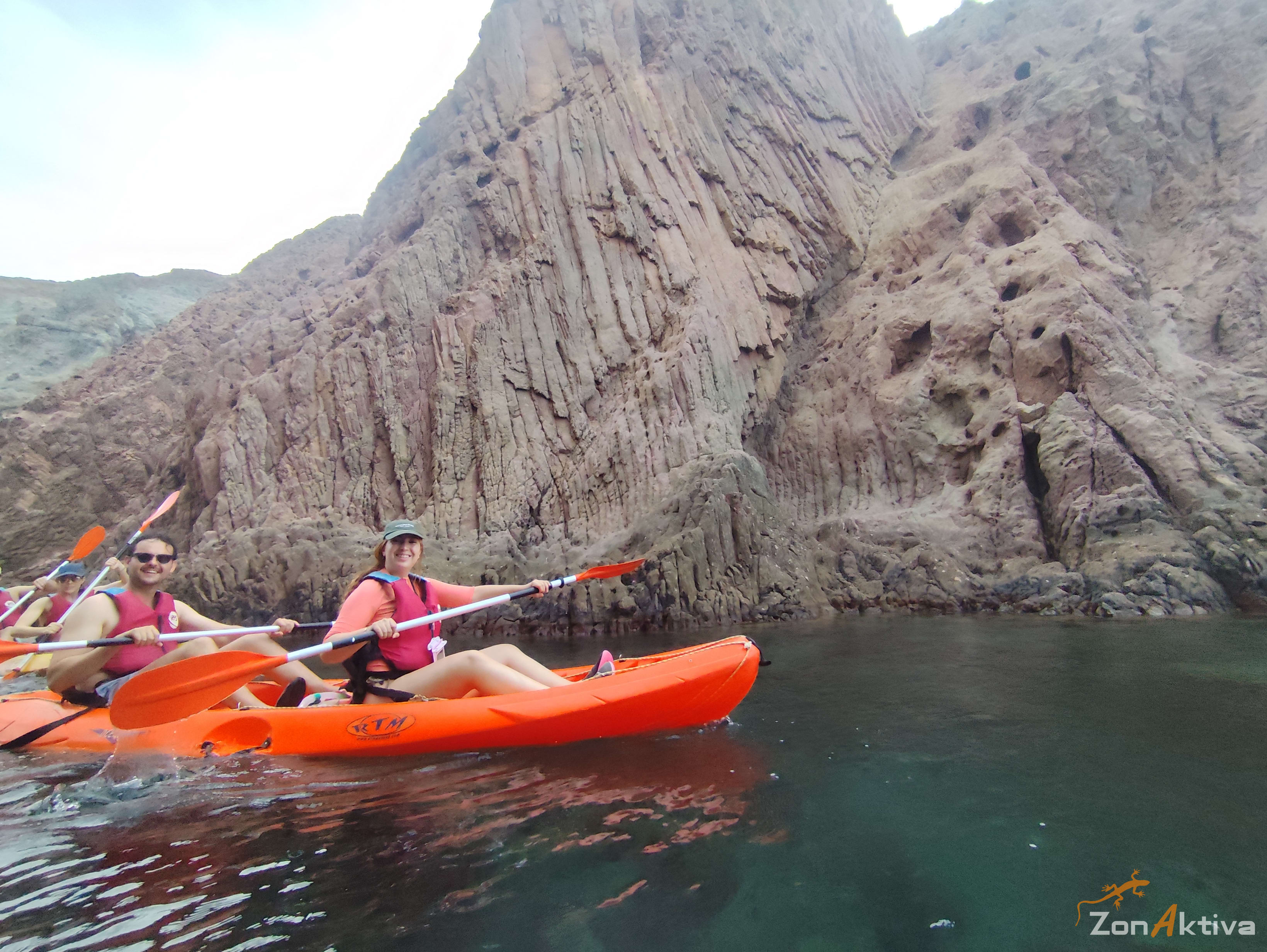 Kayaking in La Fabriquilla Arrecife de las Sirenas, Cabo de Gata – 6 September 2026 (photo 13)