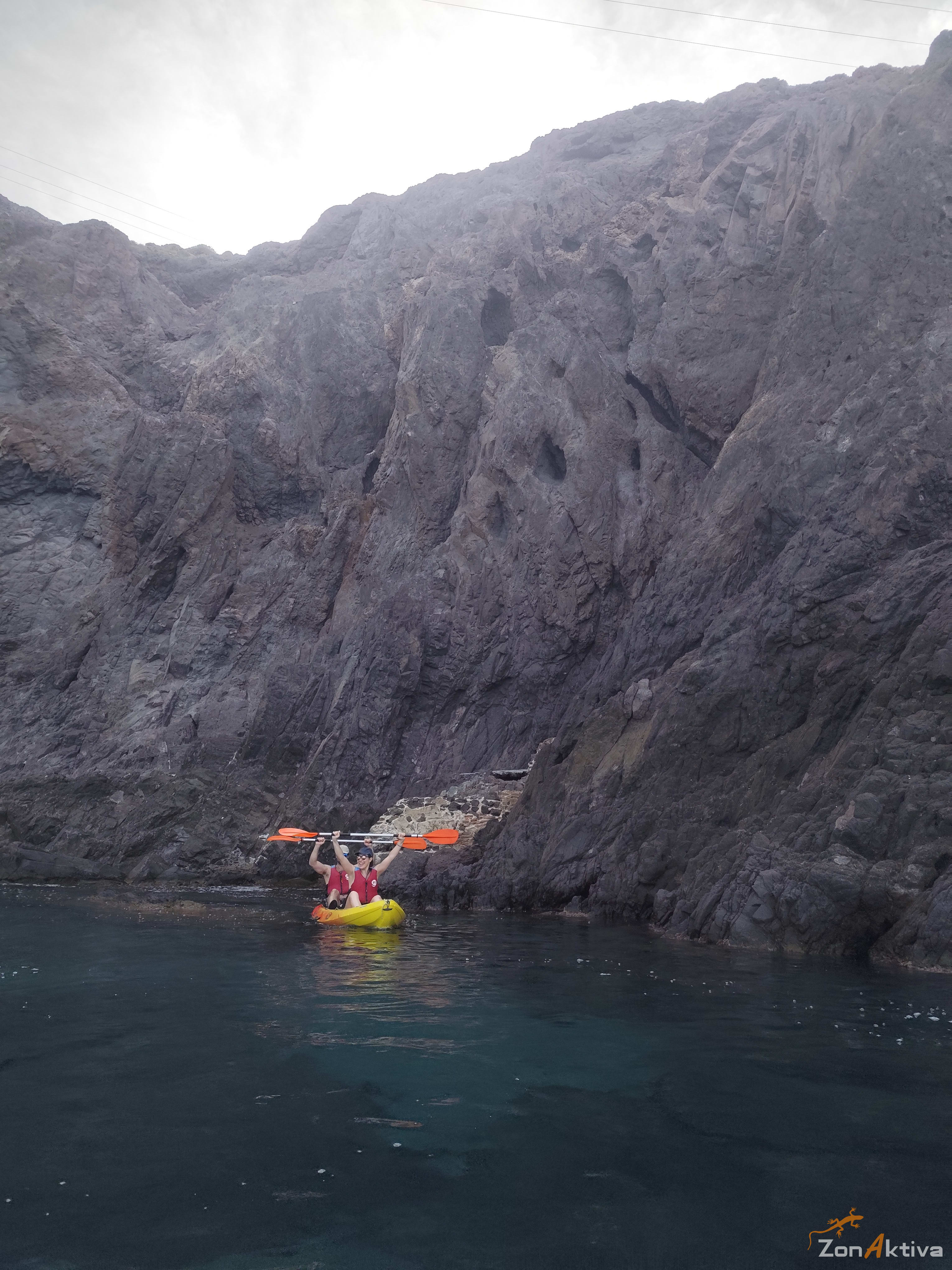 Kayaking in La Fabriquilla Arrecife de las Sirenas, Cabo de Gata – 6 September 2026 (photo 17)