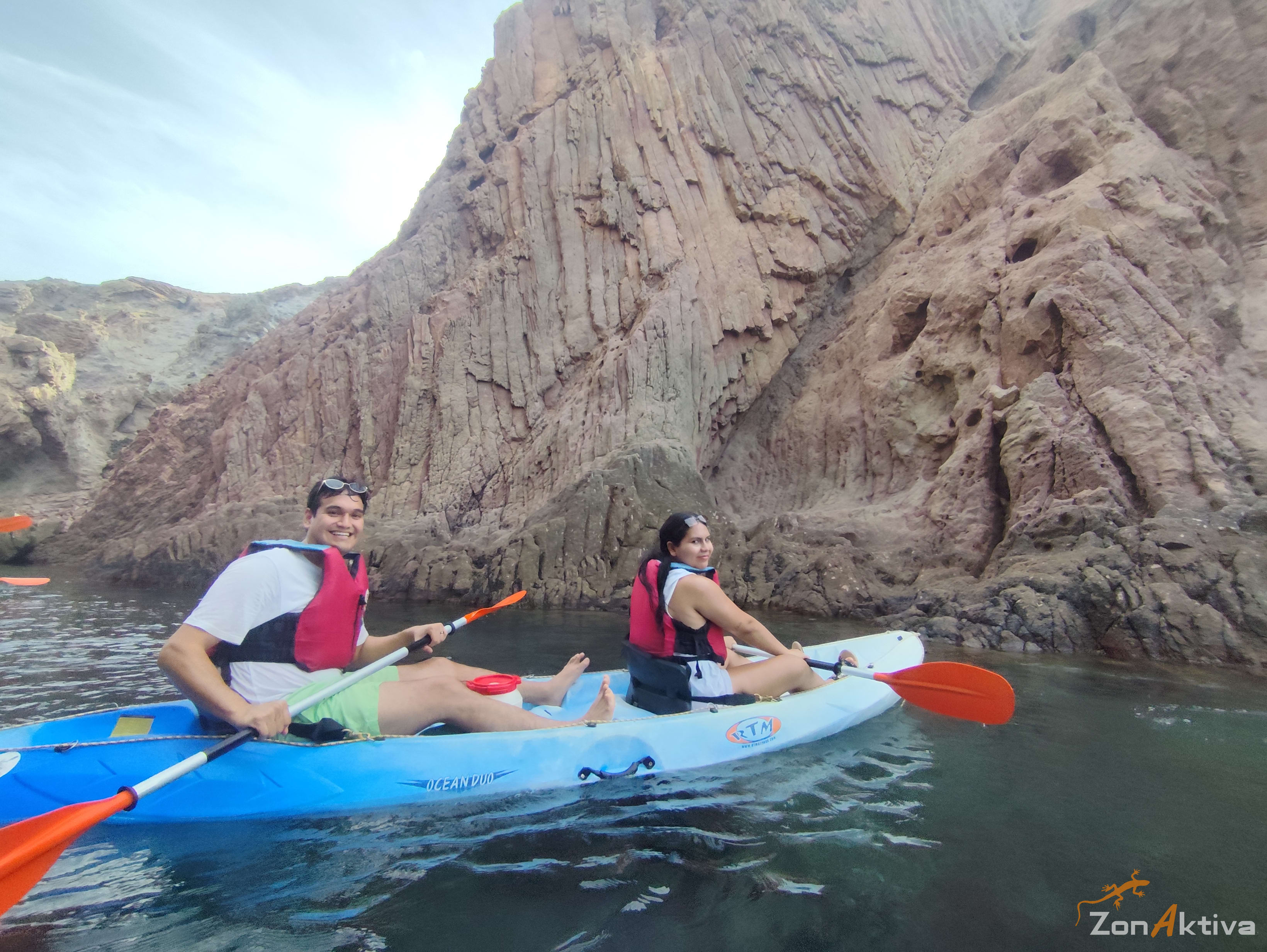 Kayaking in La Fabriquilla Arrecife de las Sirenas, Cabo de Gata – 6 September 2026 (photo 28)