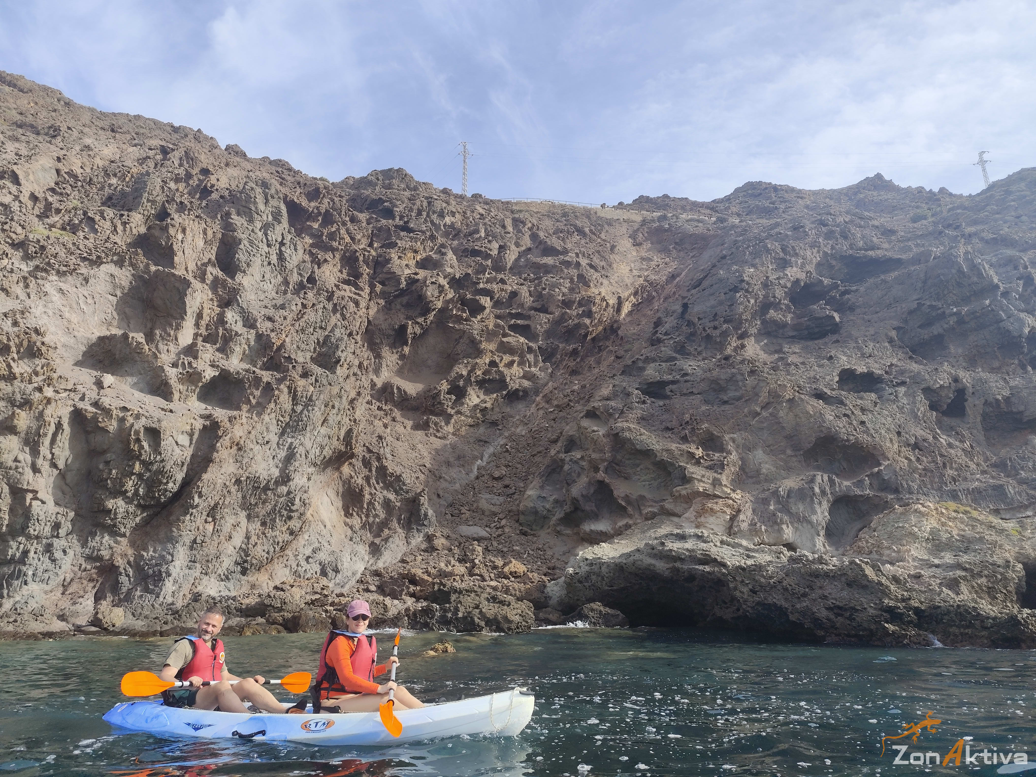 Kayaking in La Fabriquilla Arrecife de las Sirenas, Cabo de Gata – 6 September 2026 (photo 30)