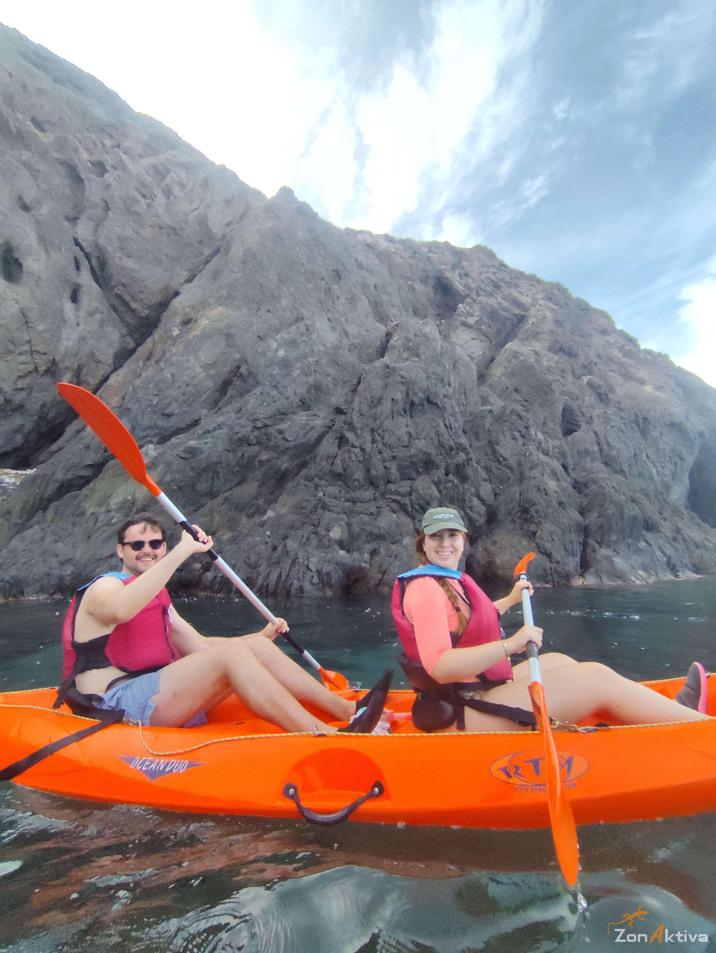 Kayaking in La Fabriquilla Arrecife de las Sirenas, Cabo de Gata – 6 September 2026 (photo 38)