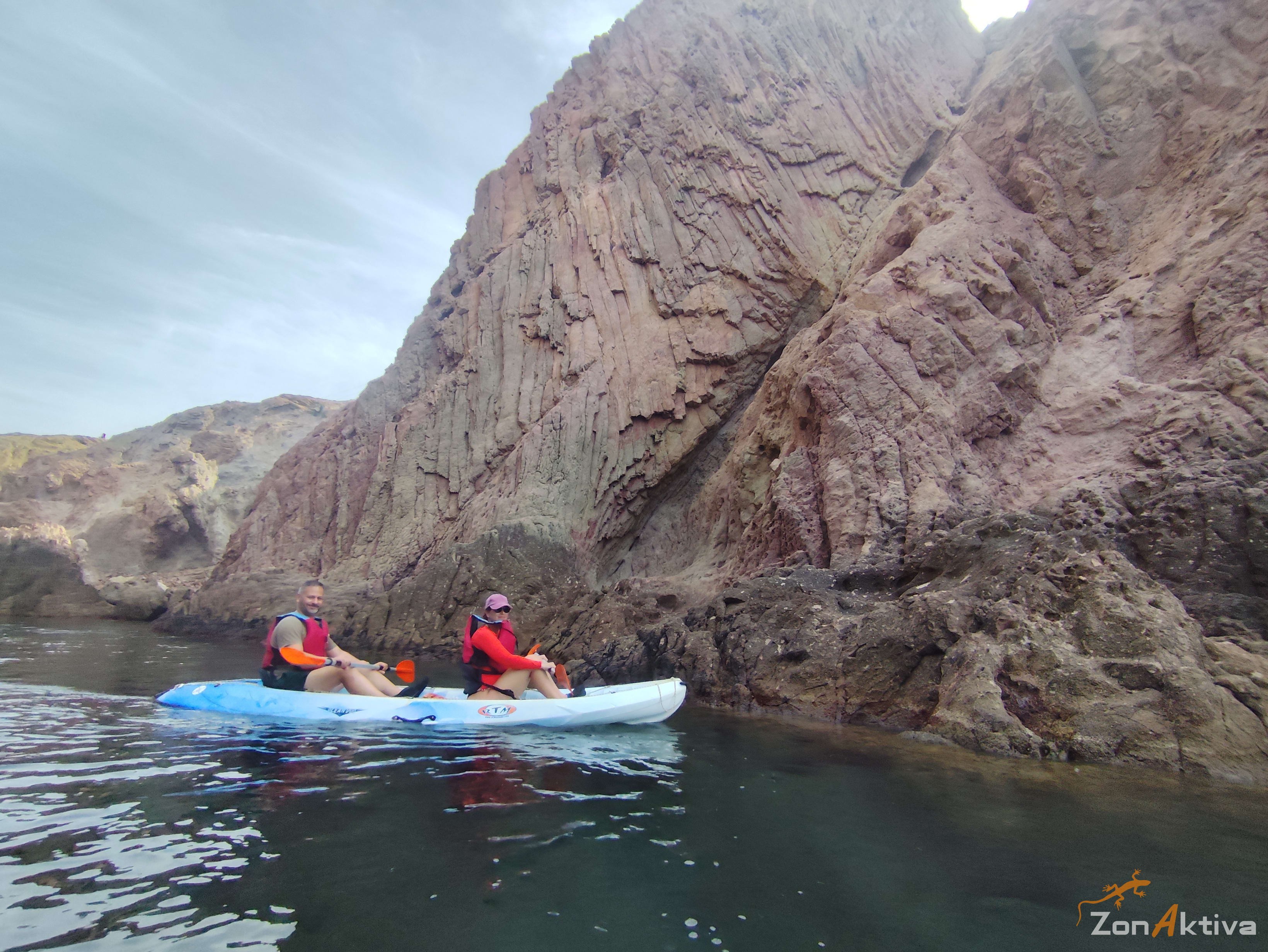 Kayaking in La Fabriquilla Arrecife de las Sirenas, Cabo de Gata – 6 September 2026 (photo 45)
